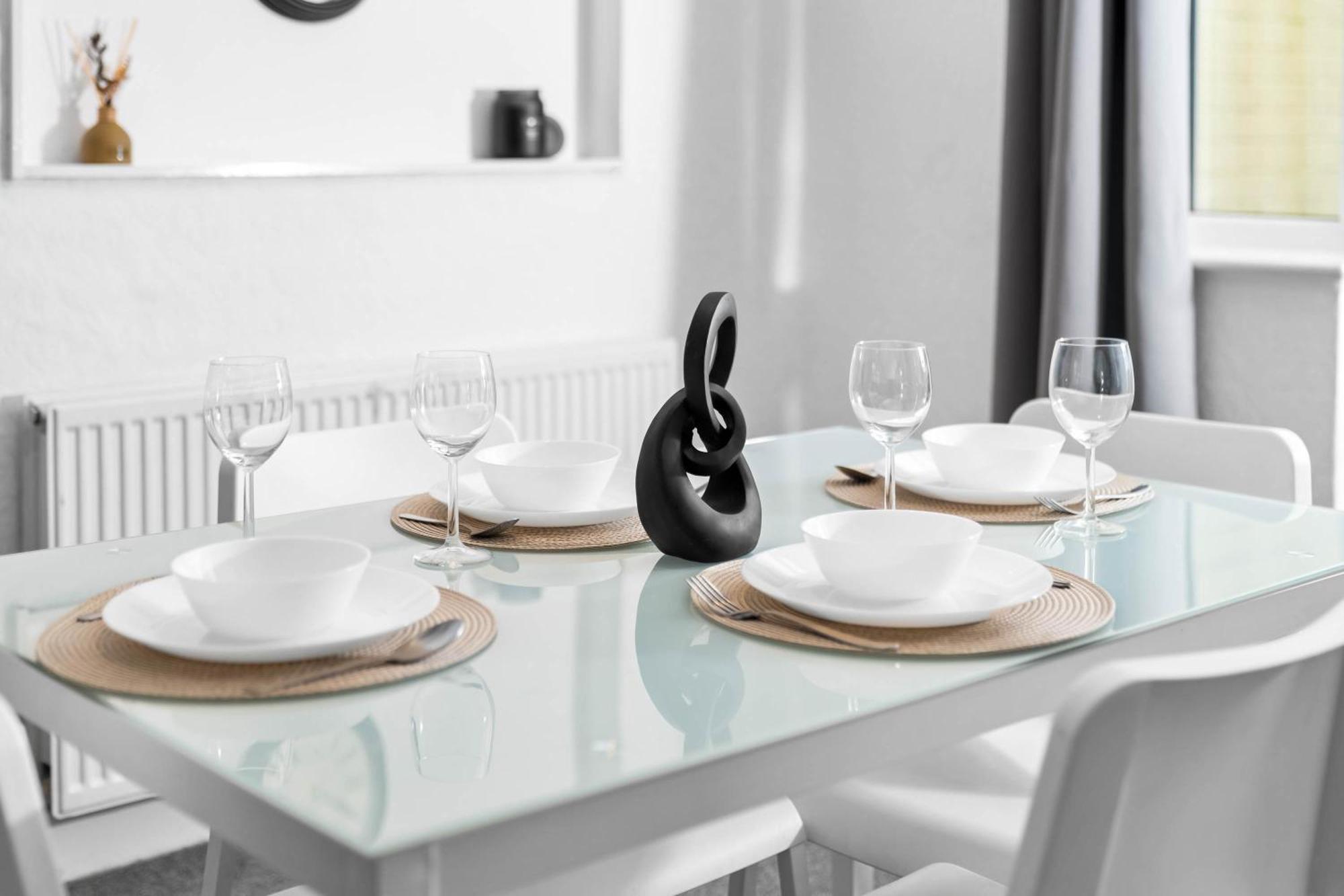 Hébergement de vacances Stylish 3 Bedroom House - Parking - Garden - Great Barr - Netflix - Rated -121j