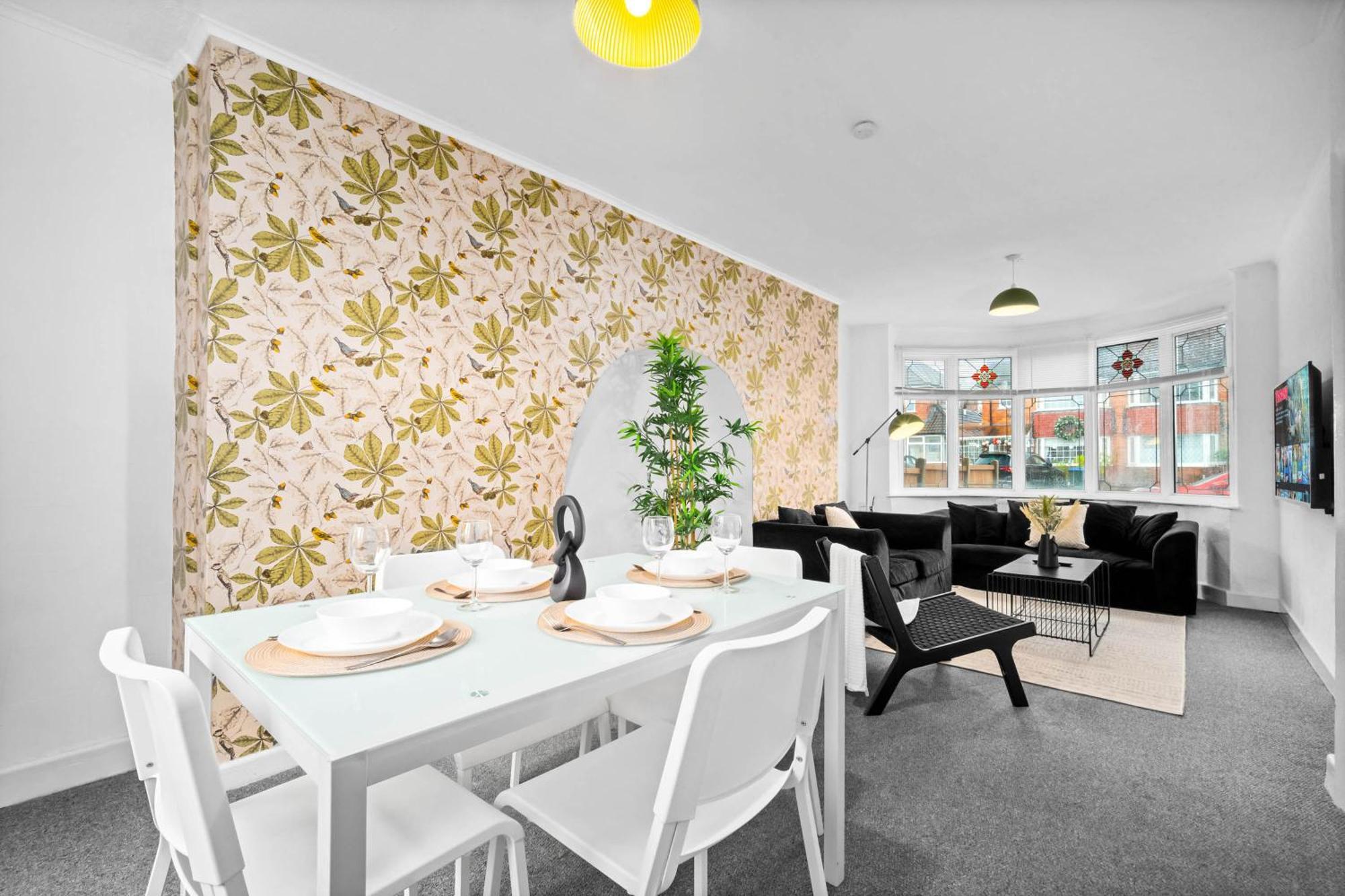 Stylish 3 Bedroom House - Parking - Garden - Great Barr - Netflix - Rated -121j Hébergement de vacances Birmingham