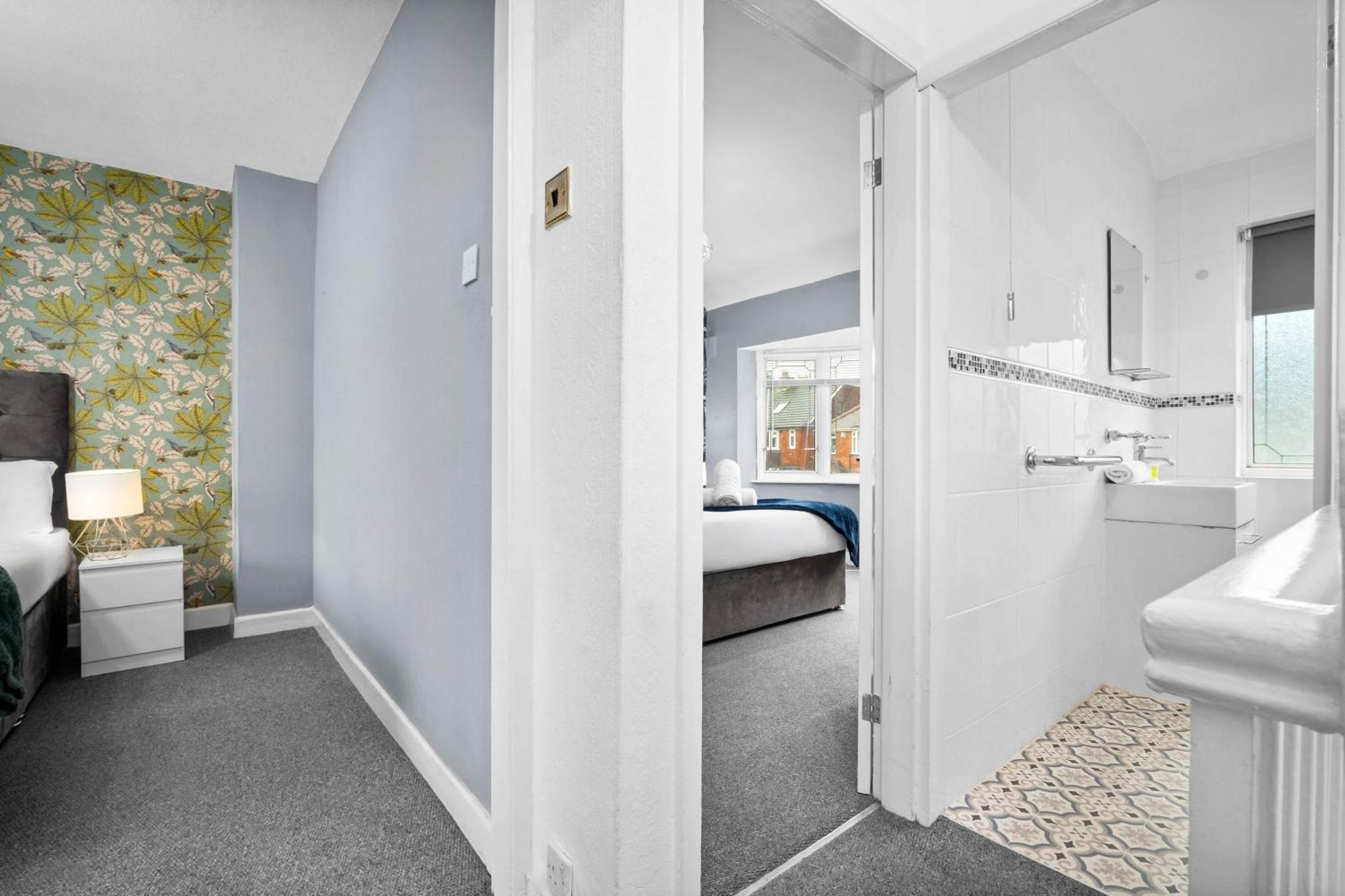 Casa vacanze Stylish 3 Bedroom House - Parking - Garden - Great Barr - Netflix - Rated -121j